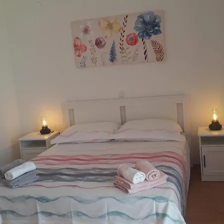 Barbat-za Cijelu Obitelj Barbat na Rabu